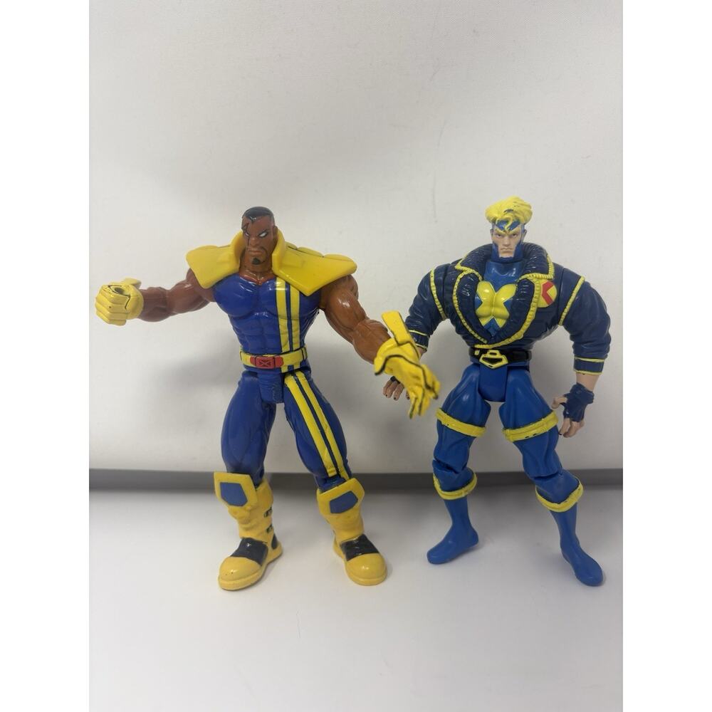 Lot Of 2 Vintage 1990's Marvel X Men Havok Bishop Toy Biz Action Figures